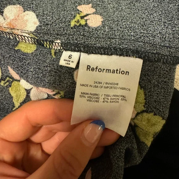 Reformation Dress - Picture 5 of 6